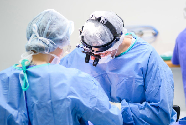 Mikrochirurgie